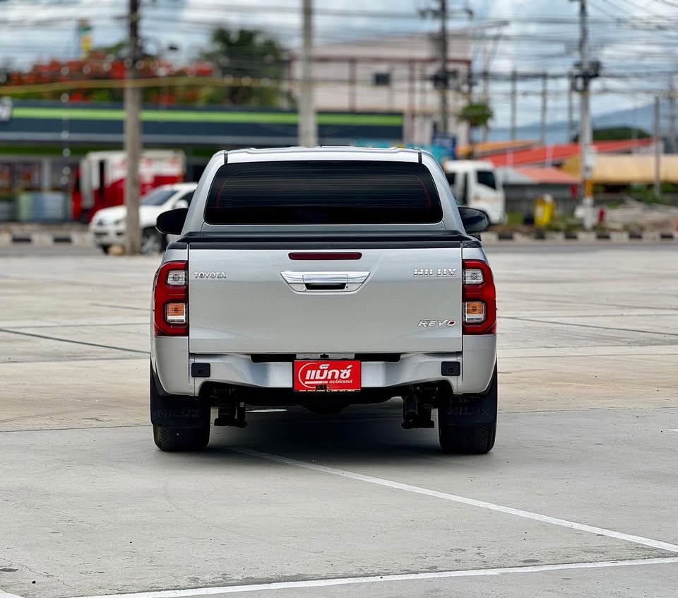 2021 Toyota hilux revo เครื่อง 2.4 รา view 6
