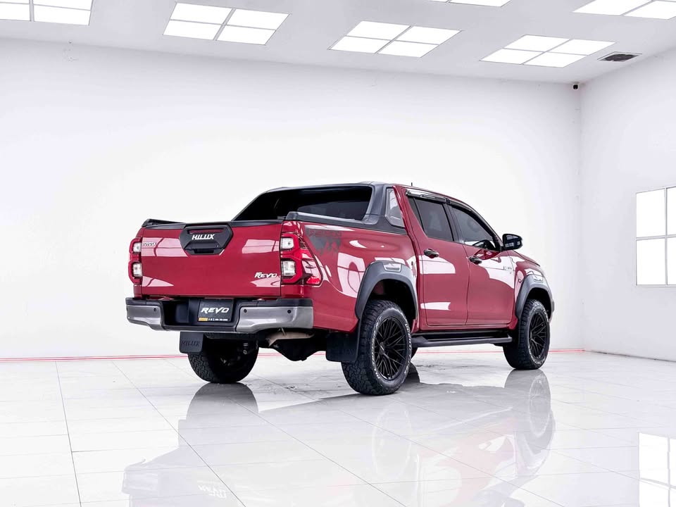 2020 Toyota hilux revo 2.4 double cab prerunner rocco view 3