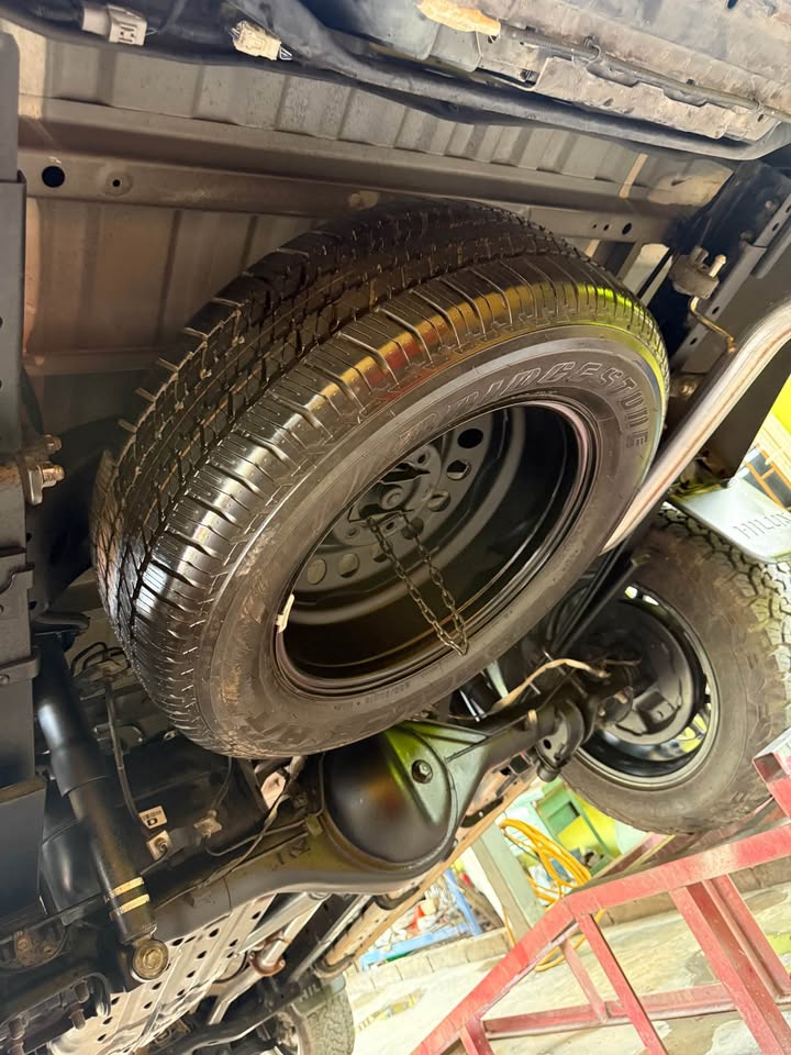 2022 Toyota revo 2.4 mid auto ปี22 view 3