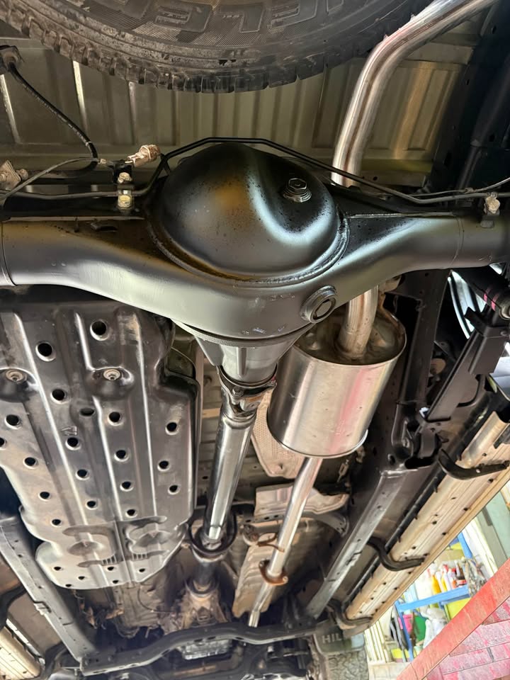 2022 Toyota revo 2.4 mid auto ปี22 view 4