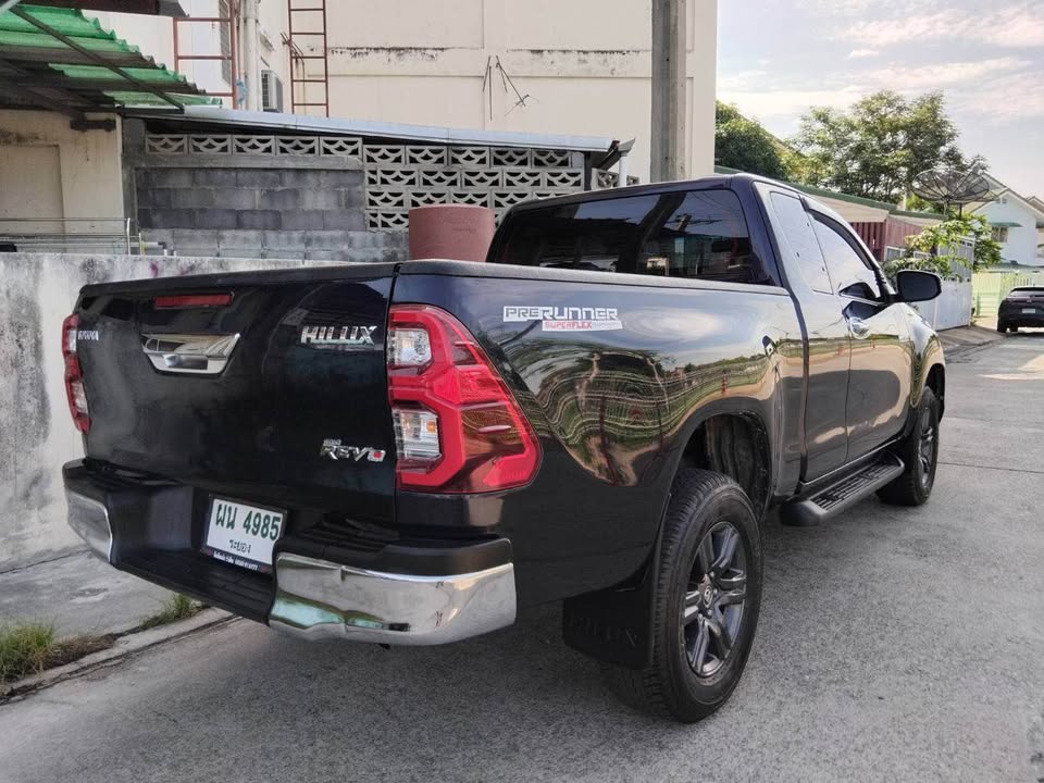 2024 Toyota revo prerunner view 5