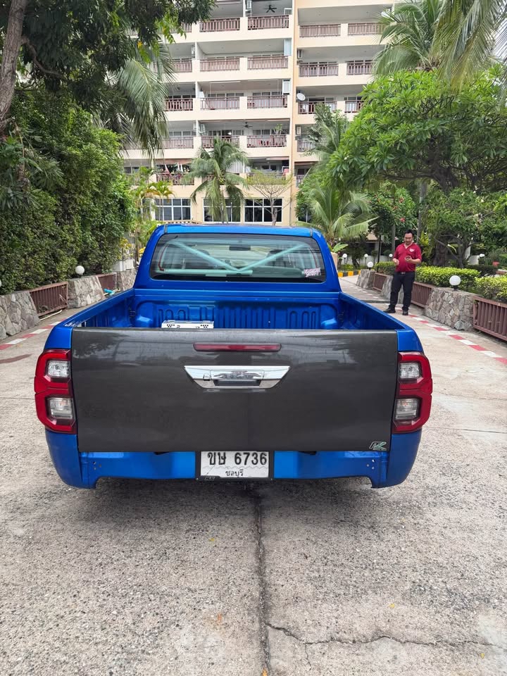 2016 Toyota hilux view 4