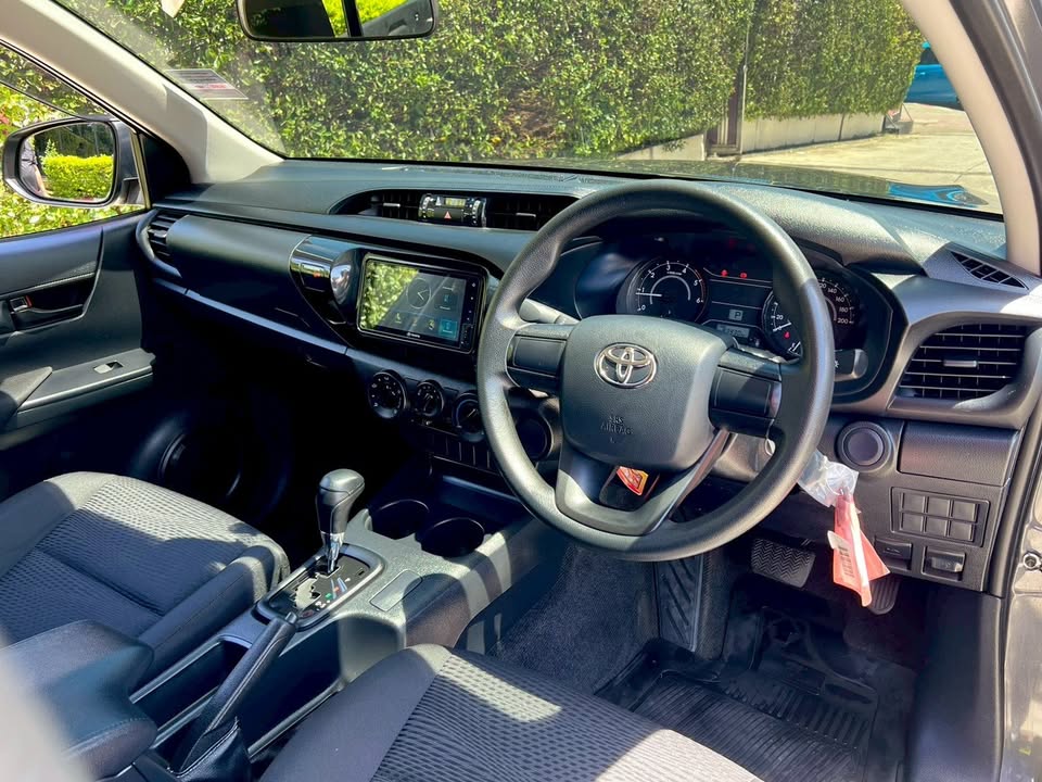 2023 Toyota hilux revo 2.4 z edition single cab auto view 3